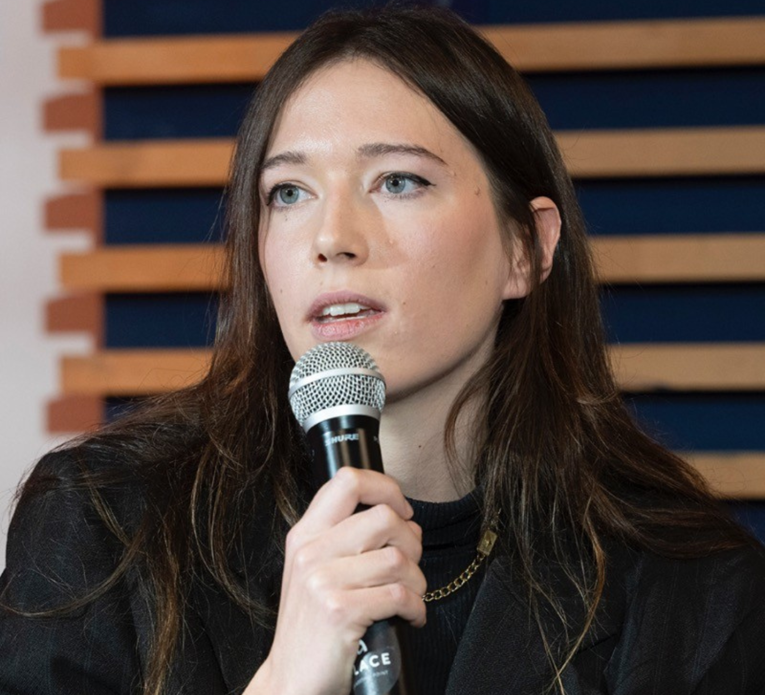 Amélie Deloche (France)